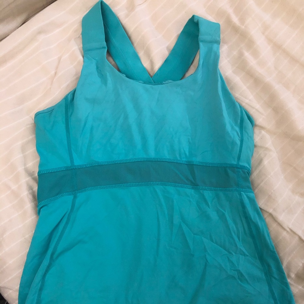 Lululemon workout tank